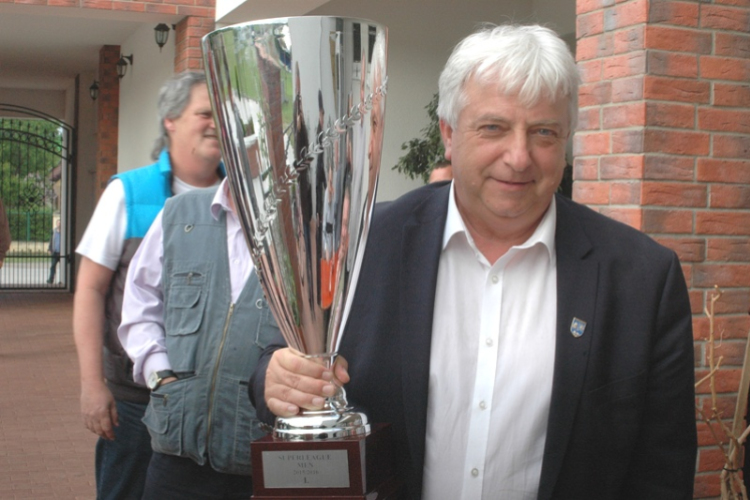 Celldömölkre került az asztalitenisz nemzetközi Szuperliga serlege