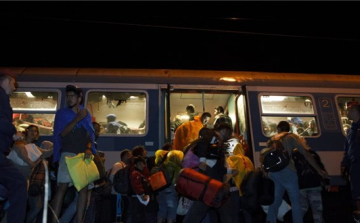 A MÁV-nak hétszázmillió forintos többletköltséget okoztak a migránsok