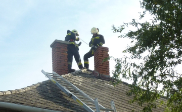 Kéménytűzhöz riasztották a celli lánglovagokat