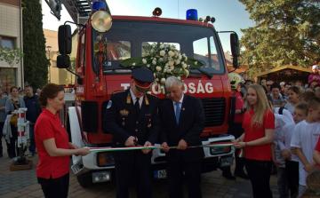 Új gépjármű állt Celldömölk tűzbiztonságának szolgálatába