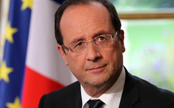 Hollande: családja nélkül visszatérhet Koszovóból Franciaországba a kitoloncolt romalány