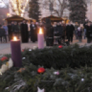 Fellobbant a negyedik gyertya lángja is Celldömölk város adventi koszorúján