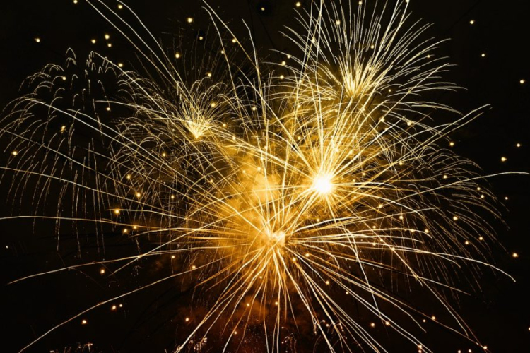 A szilveszteri tűzijátékok biztonságos használatára figyelmeztet a katasztrófavédelem