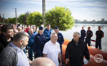 Árvíz - Orbán Viktor: Magyarország megvédte magát