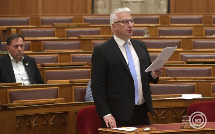 Ferenc pápa temetésének napja nemzeti gyásznap lesz Magyarországon