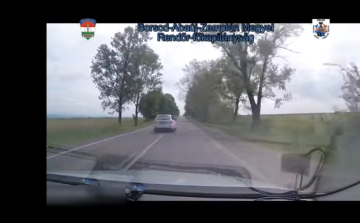 Záróvonalat átlépve előzte meg a rendőrautót - VIDEÓ
